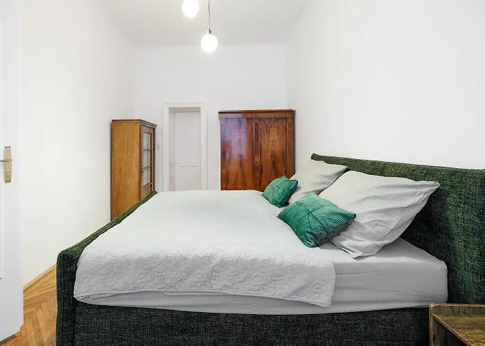 Neu Vintagelivingvienna Im 18ten Apartment *
